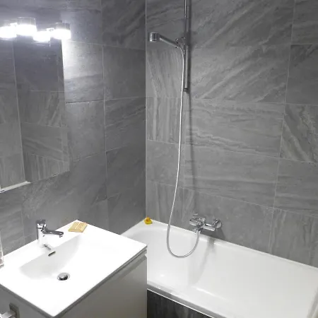 Du Rhone A-b-15 By Interhome * Crans-Montana